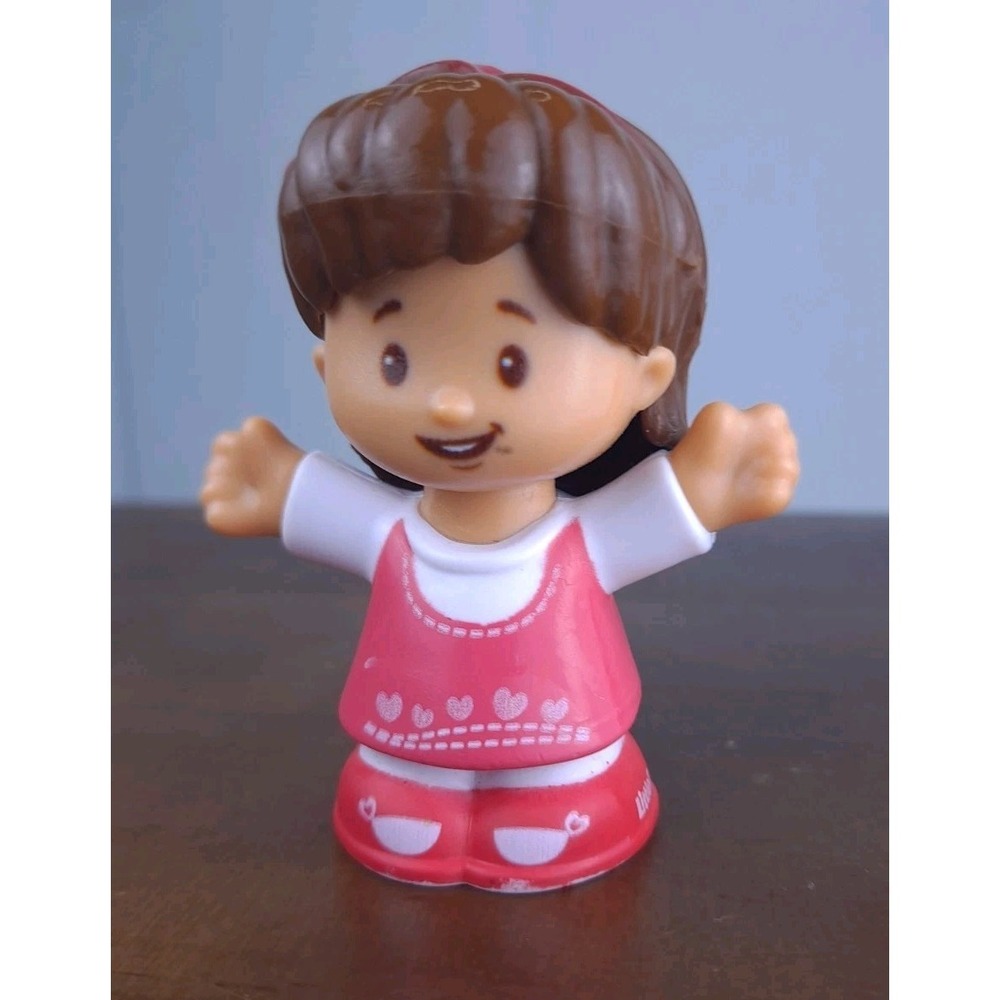 Fisher Price Little People Mia Valentine Day Pink Heart Dress‎ Brown Hair 2016
